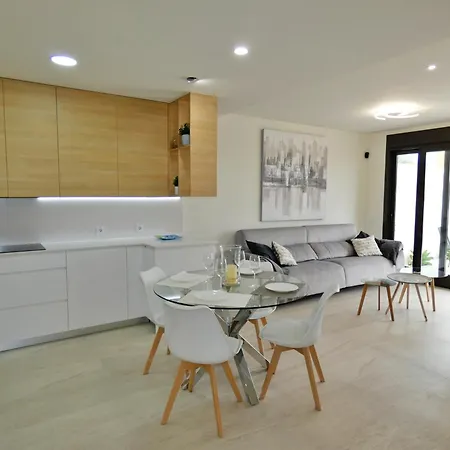 London Benidorm アパート