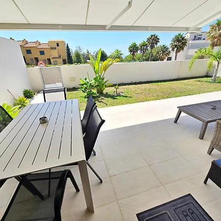 London Benidorm アパート