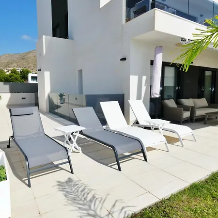 London Benidorm شقة *